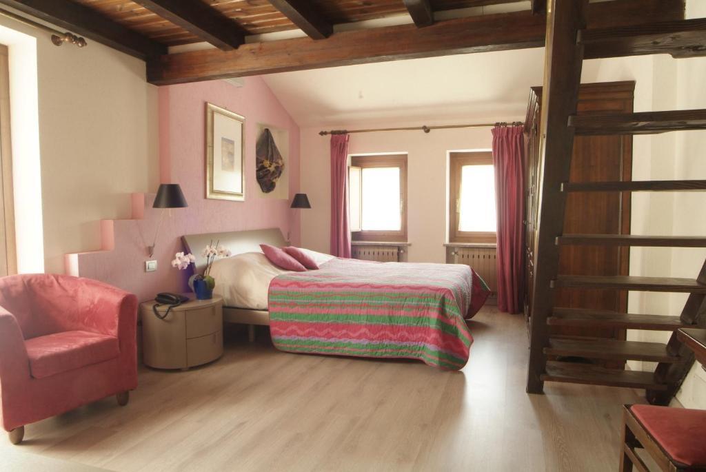 Chambres D'Hotes Nuits De Reve Roisan الغرفة الصورة