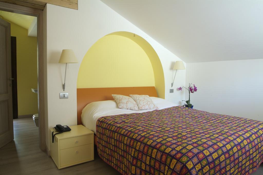 Chambres D'Hotes Nuits De Reve Roisan المظهر الخارجي الصورة