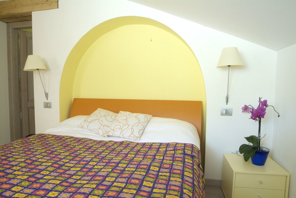 Chambres D'Hotes Nuits De Reve Roisan المظهر الخارجي الصورة